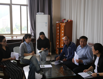 校党委常委、副校长李峰赴档案馆调研指导